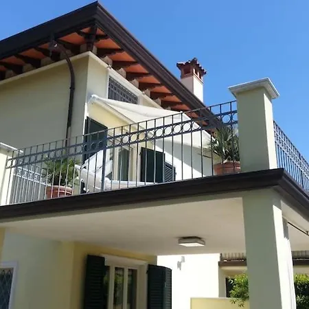 Villa Francesco's - Private Pool & Jacuzzi *