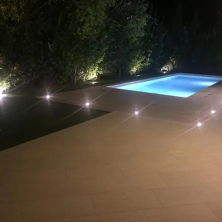Francesco's - Private Pool & Jacuzzi *