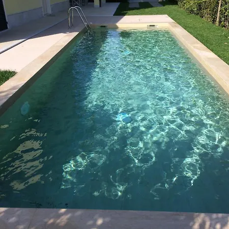 Villa Francesco's - Private Pool & Jacuzzi